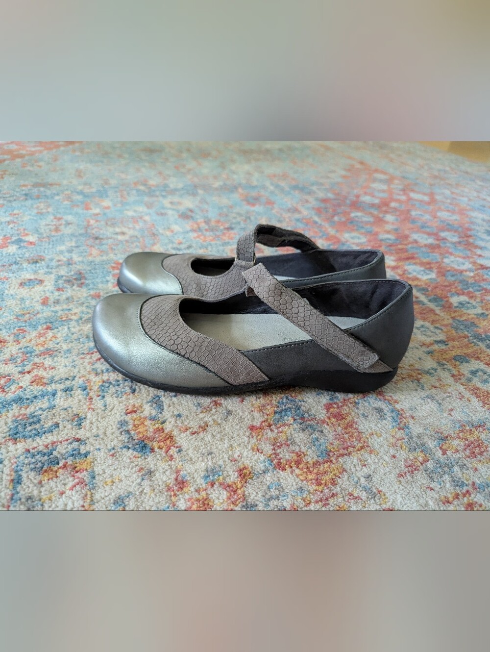 Naot Size 40 Womens US 9 Sterling Gray Luga  Mary Jane Mixed Leather Shoes